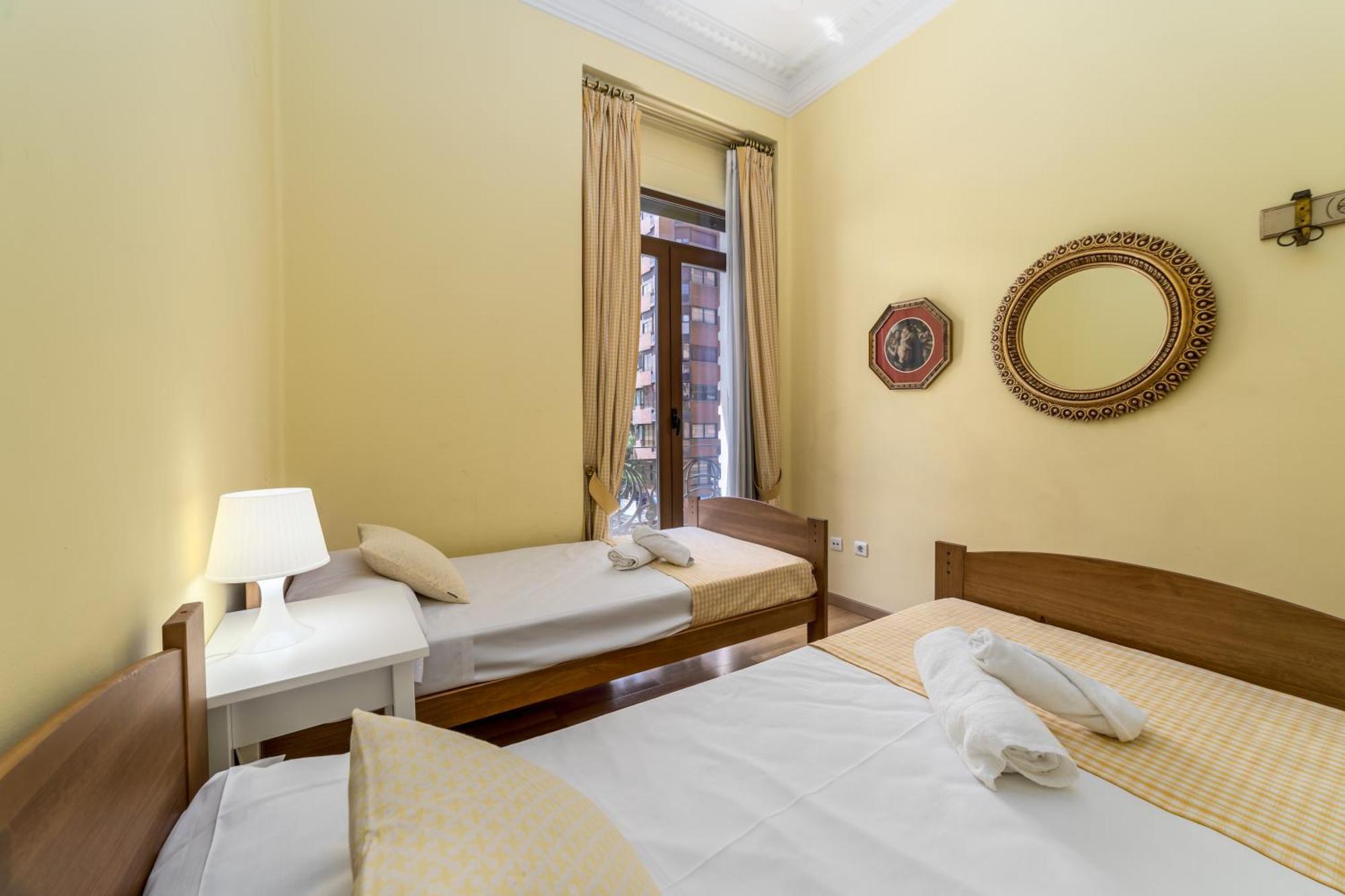 My Loft 4 You Gran Via Valencia Buitenkant foto